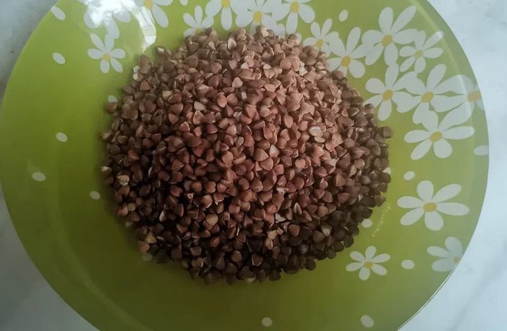    Первое место в ЦФО по валовому сбору гречихи и рапса 2023 у Орловской области: уборочная удалась!