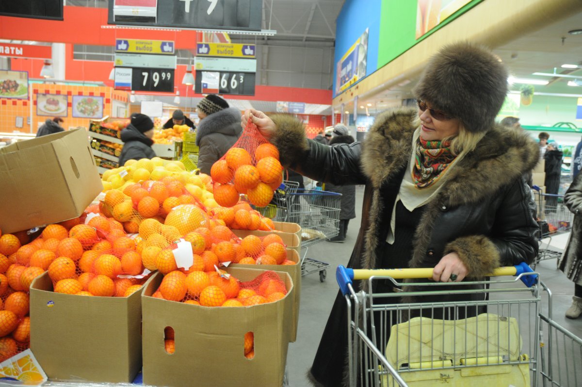    Картофель, апельсины и поездки в Египет подешевели в Челябинской области