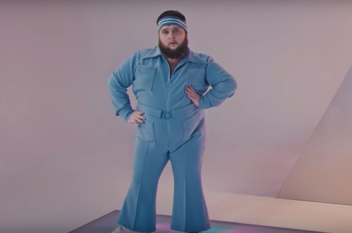    Больше всего популярности Диме принес клип группы Little Big «Uno».