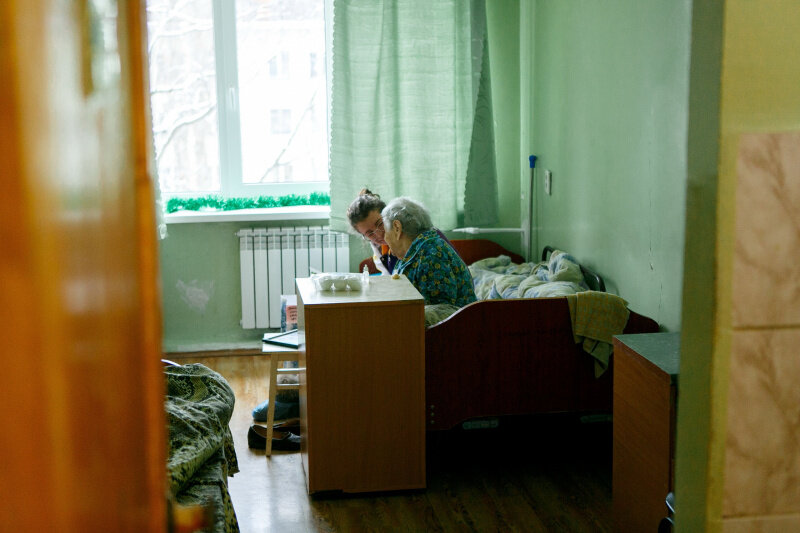 дом престарелых. дом ветеранов престарелых родной дом. дом для пожилых людей. "королевский дом-интернат для престарелых и инвалидов. дом ветеранов престарелых родной дом.