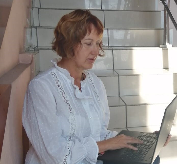        Юлия Равдина