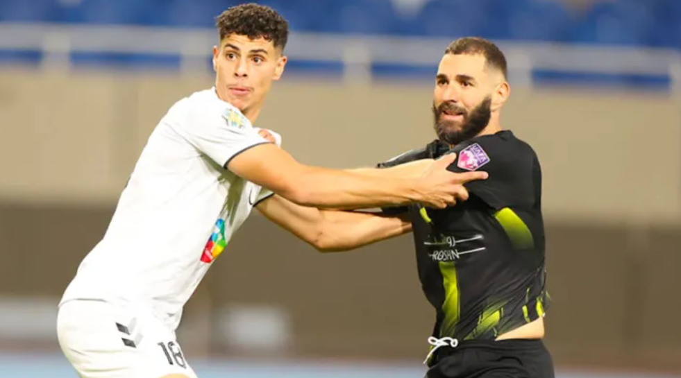 Защитник в ЦСКА и «Зенит», Выдуманная продажа «Краснодара» и Претендент на Мозеса: Последние трансферы РПЛ. Главное, что случилось на российском трансферном рынке.-3