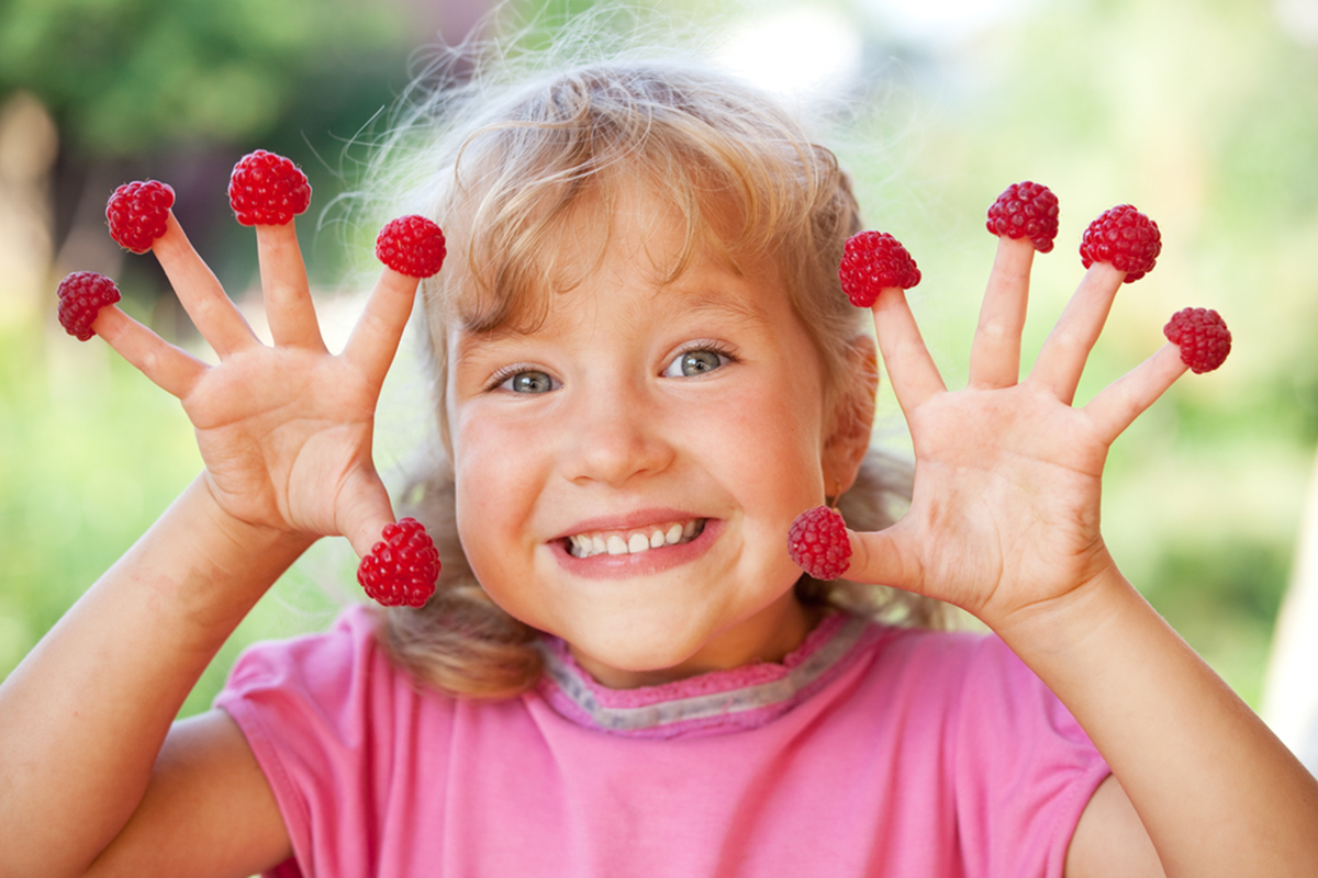 Хобби ягода малинка. Ягода малина ягода малинка. Малинка школьник. Малинка школьник. Малиники малиники такие вечериники.