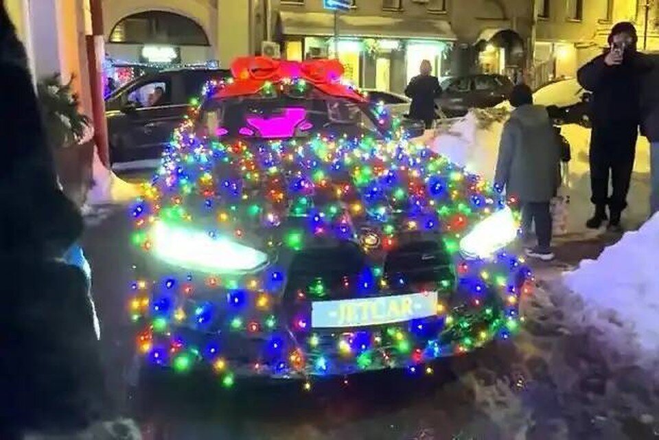    Актриса Анна Хилькевич подарила восьмилетней дочери шикарный BMW Личная страница героя публикации в соцсети