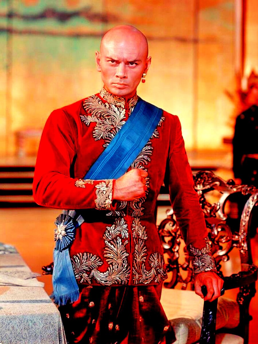 Юл Бриннер в фильме "Король и Я".