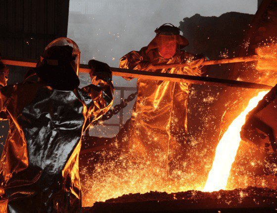    На предприятии «Уральская сталь» подвели предварительные итоги реализации нацпроекта Андрей Севостьянов