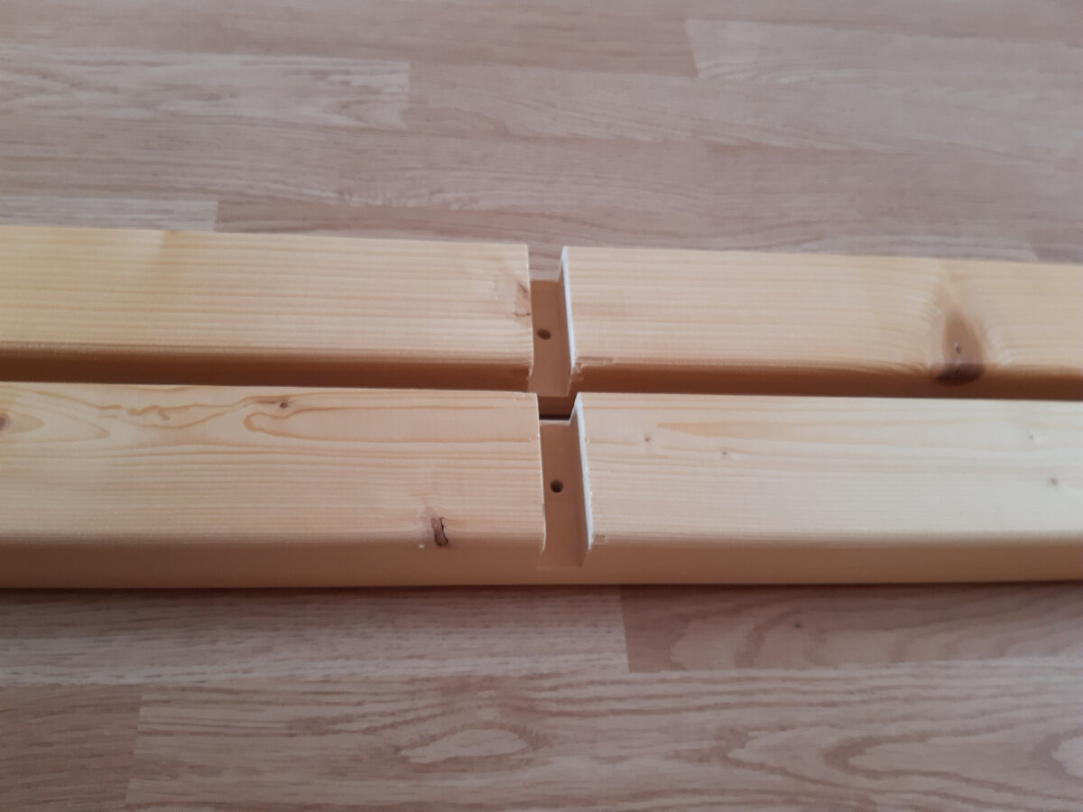 Прорези под полки