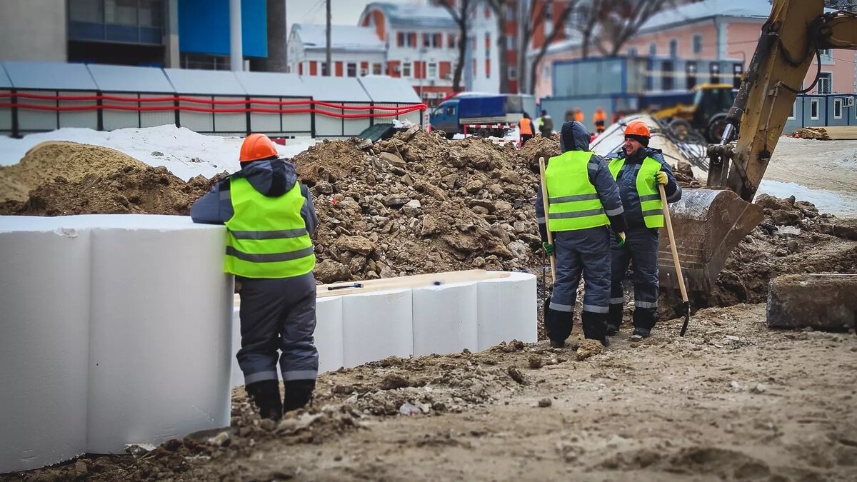     Компания получила два контракта подряд на ремонт улицы в центре Уфы.