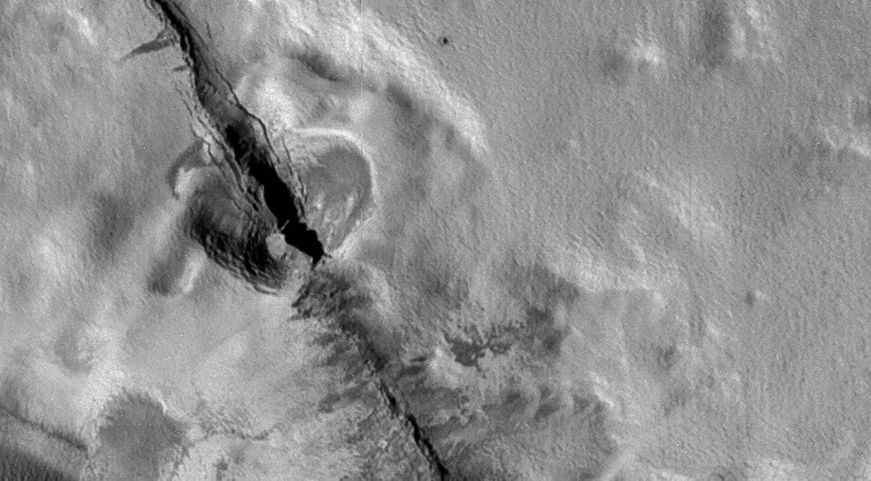   NASA / JPL-Caltech / Kevin M. Gill