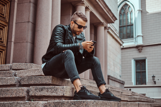 Узкие подвороты на мужских джинсах slim