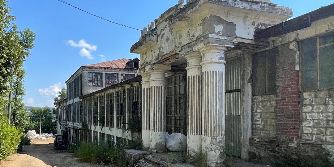 Потайные стороны Кинешмы. Заброшенные здания: тлен ткацкой фабрики и купеческая дача