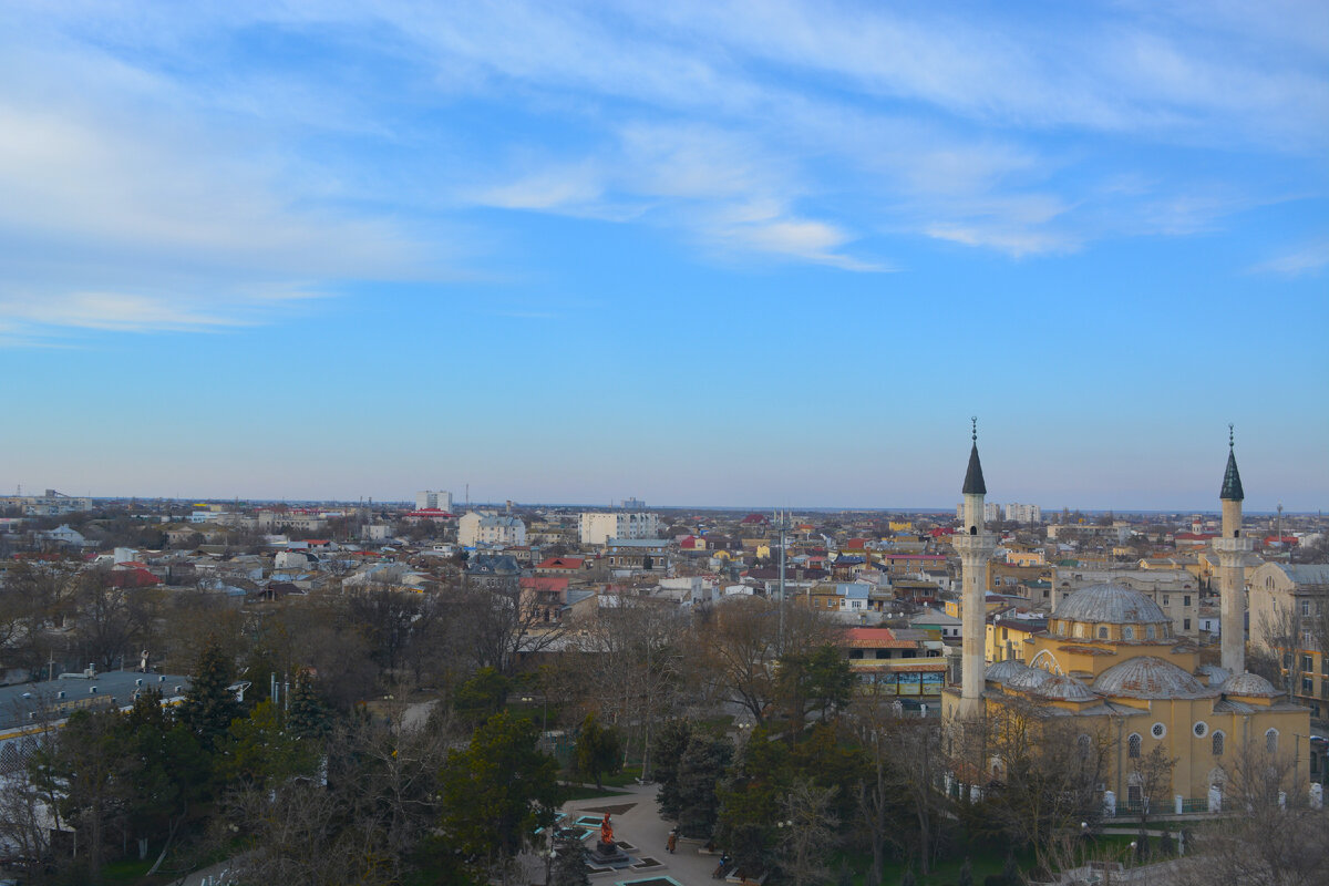 Город на букву Е.