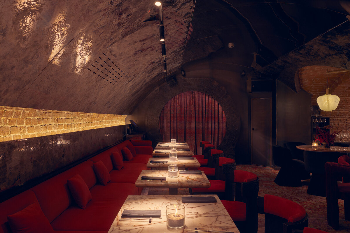 В дальнем конце не норка хоббита, а туалет :)