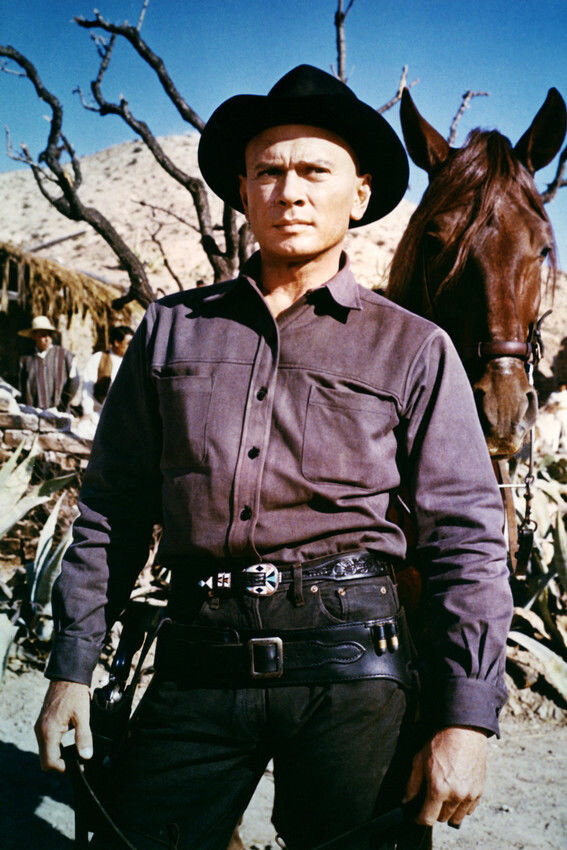 Юл Бриннер в фильме "Великолепная семерка".