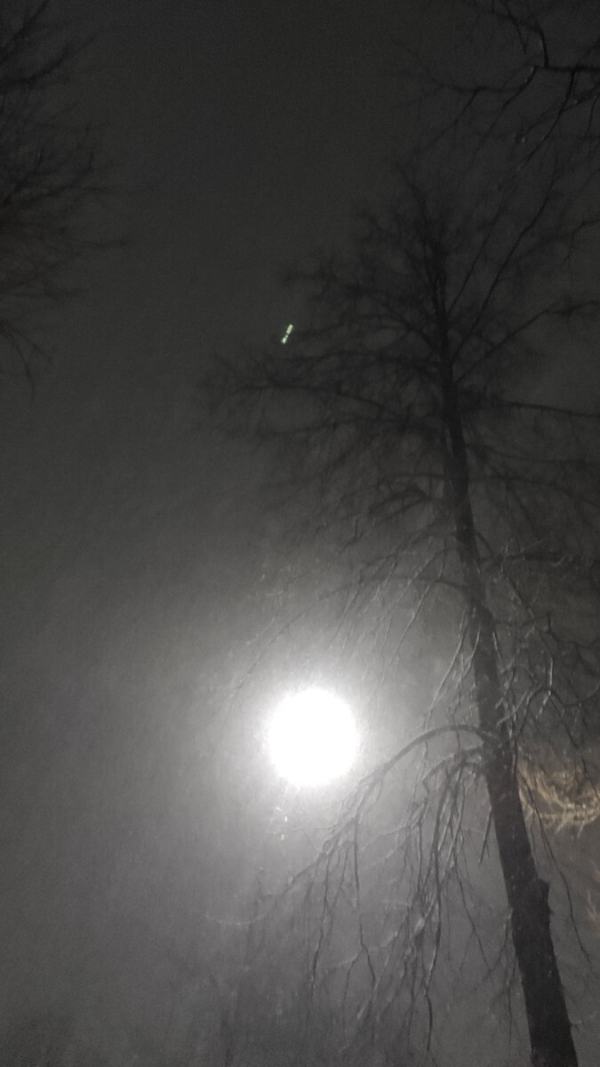 И даже во тьме можно найти свет