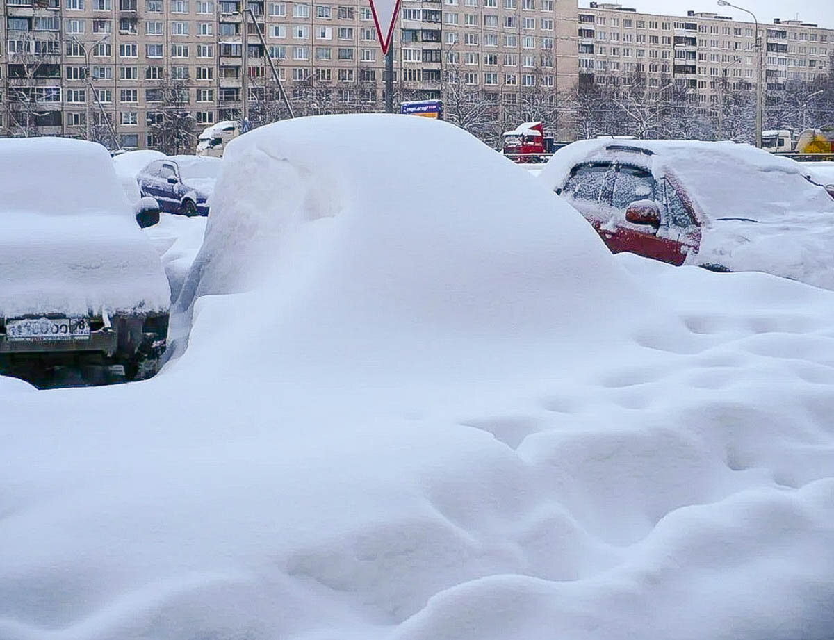 Все фотографии взял из интернета. На этот раз снимать свои не стал, чтобы никого не обидеть. Правда, в Лайтруме все-таки допилил.