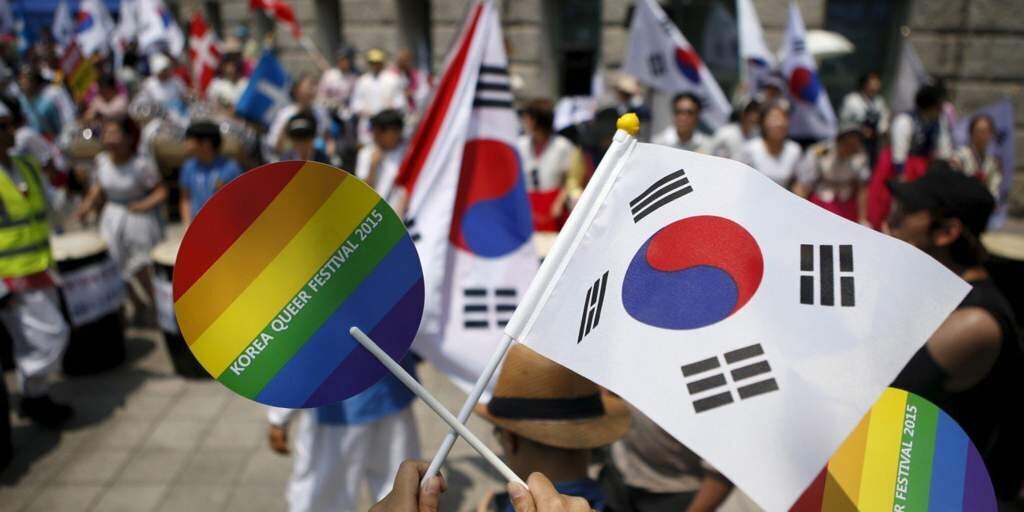 Мы тут ВиГуков боимся, а они вот что  вытворяют ...