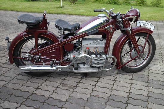 РњРѕС‚РѕС†РёРєР» Zundapp k500
