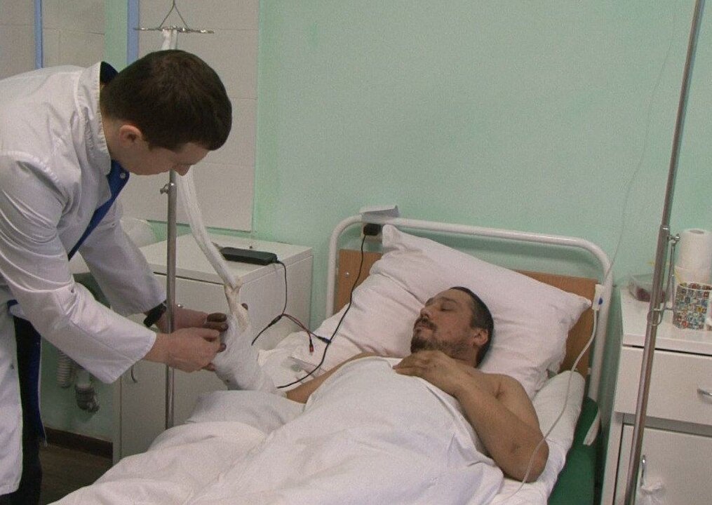 Ярославские врачи спасли руку пациенту. ФОТО: правительство Ярославской области 