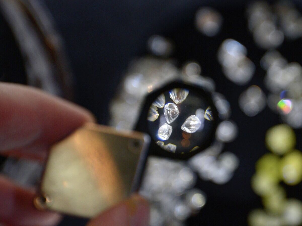    Алмазы© РИА Новости / Евгений Биятов