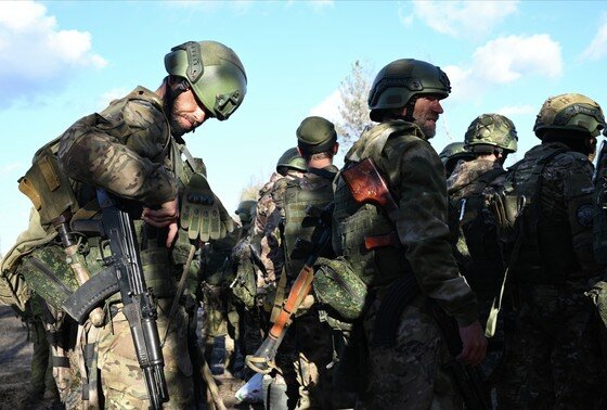    Военнослужащие ВС РФ