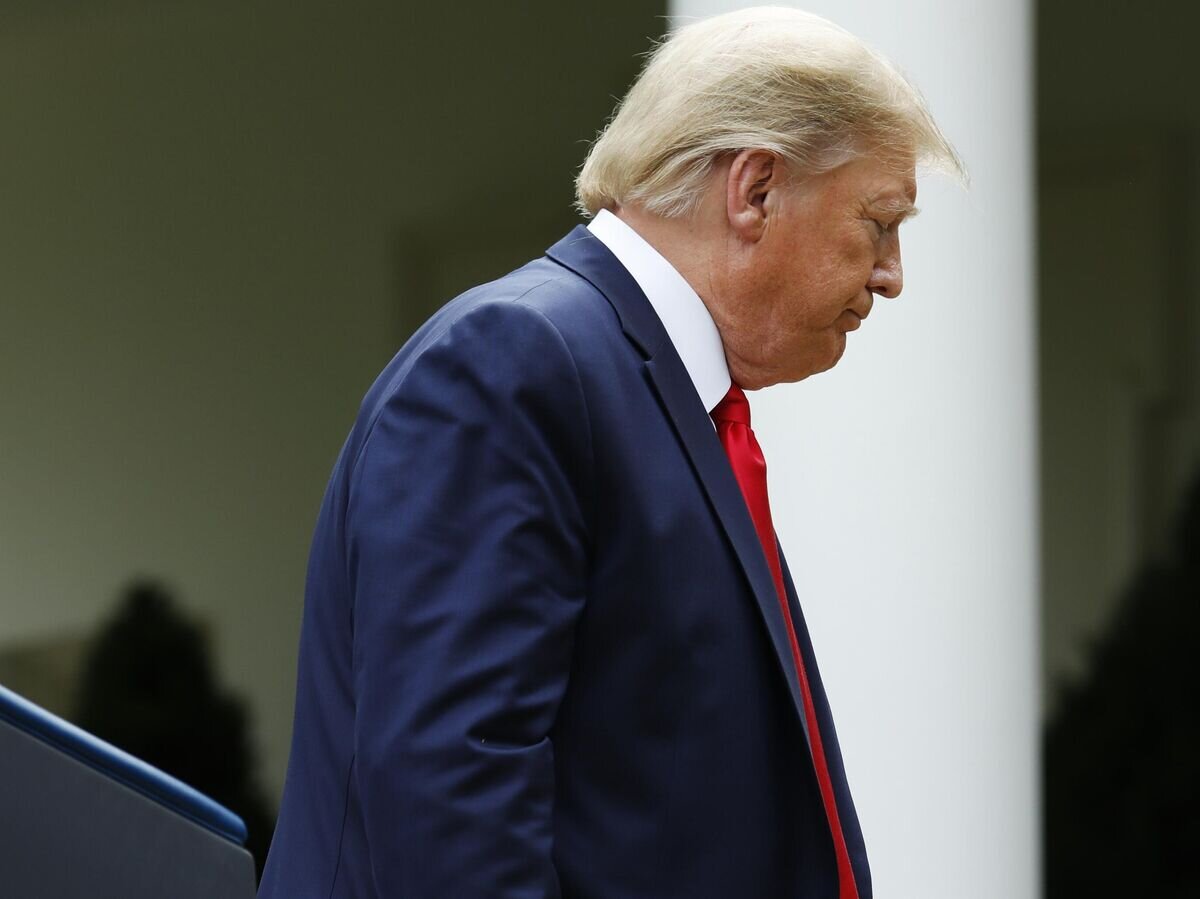    Президент США Дональд Трамп после окончания брифинга© РИА Новости / Стрингер