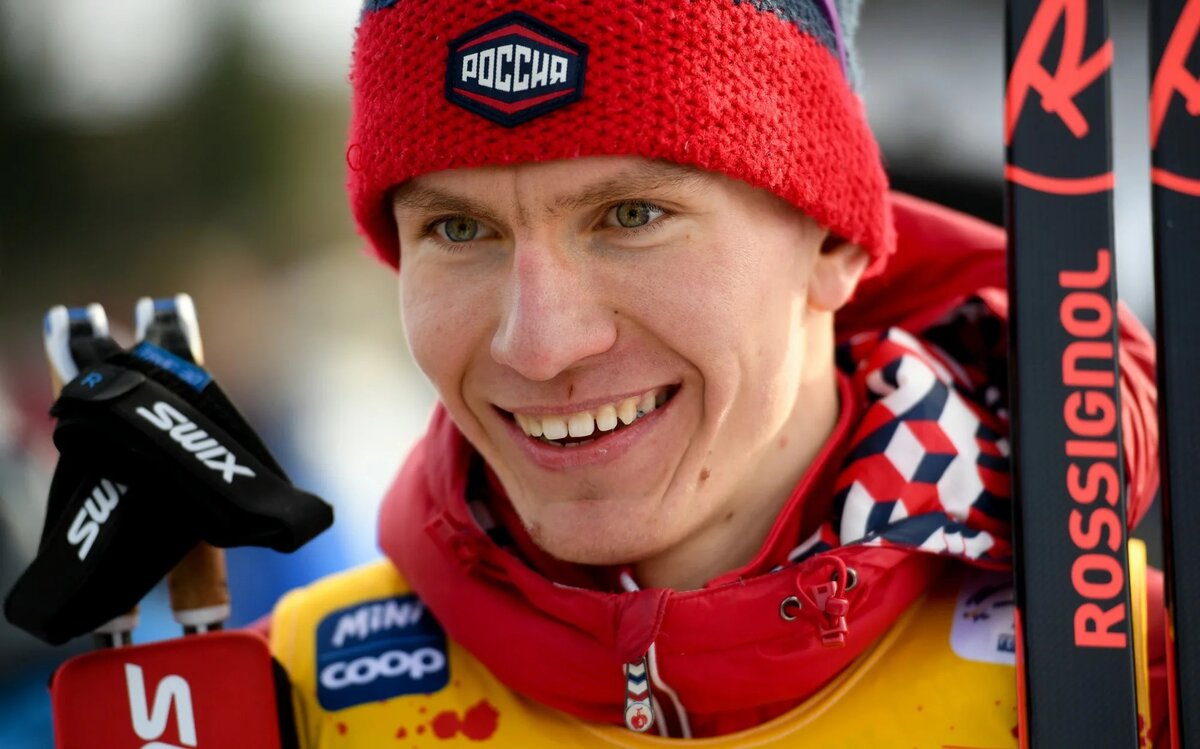 Александр Большунов