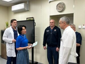  📷    Татьяна Савинова поздравила с наградами врачей Оренбургской облбольницы им. Войнова Белов Михаил Александрович