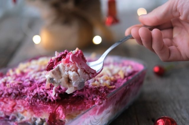    Как не переесть в новогоднюю ночь?