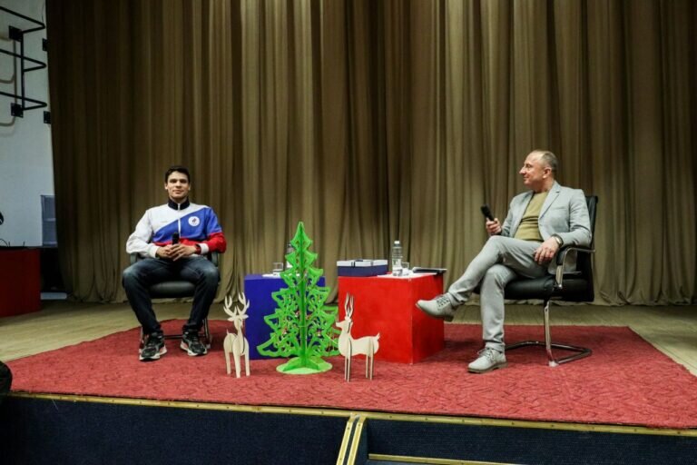    В Оренбурге прошла встреча с двукратным олимпийским чемпионом Евгением Рыловым Кристина Просвиркина