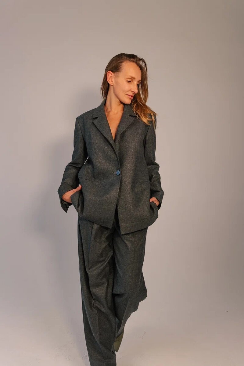 Пиджак и брюки TRONOVABRAND