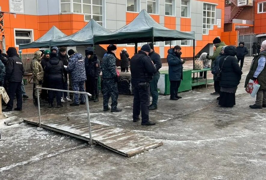 Проблемы миграции в ев. Миграция ростов. Миграционный прирост населения россии. Миграция ростов. Миграция ростов.