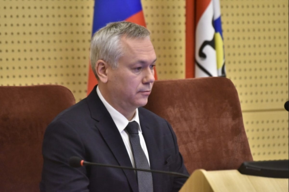    Новосибирский губернатор раскритиковал строителей нового ЛДС