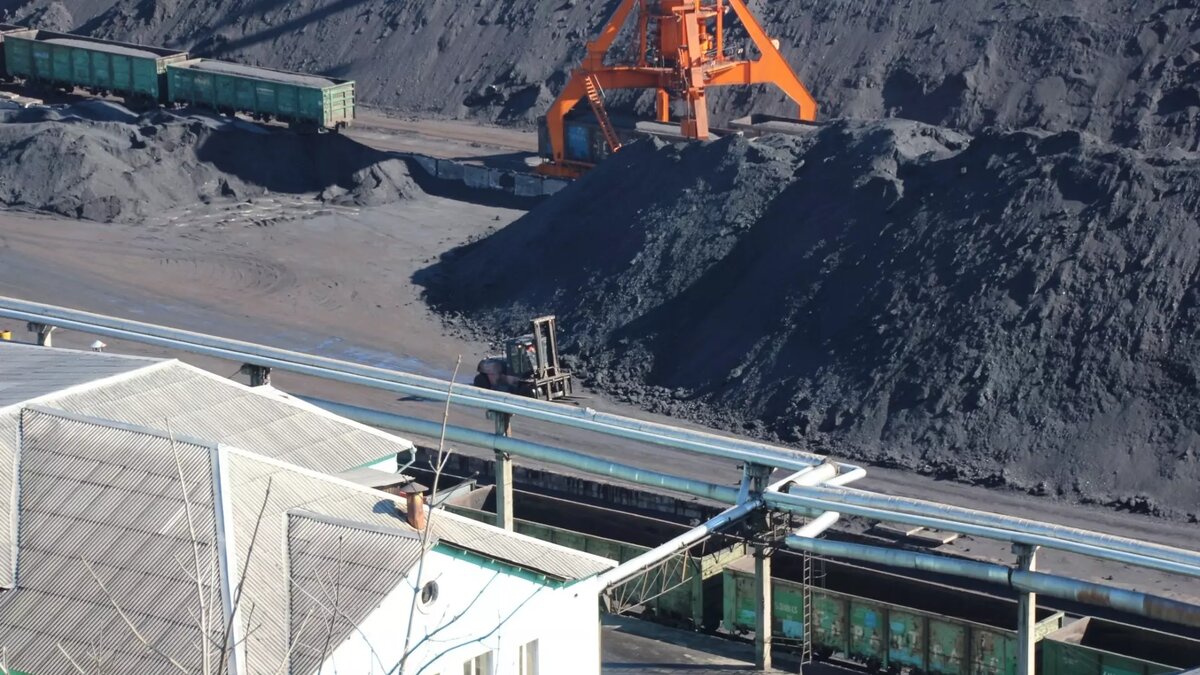     ООО «Торговый дом „Донские угли“» зарегистрировало в ЛНР три дочерние предприятия, сообщает сервис «СПАРК».