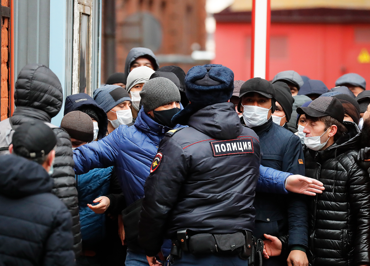 Мигранты не признают законы России: