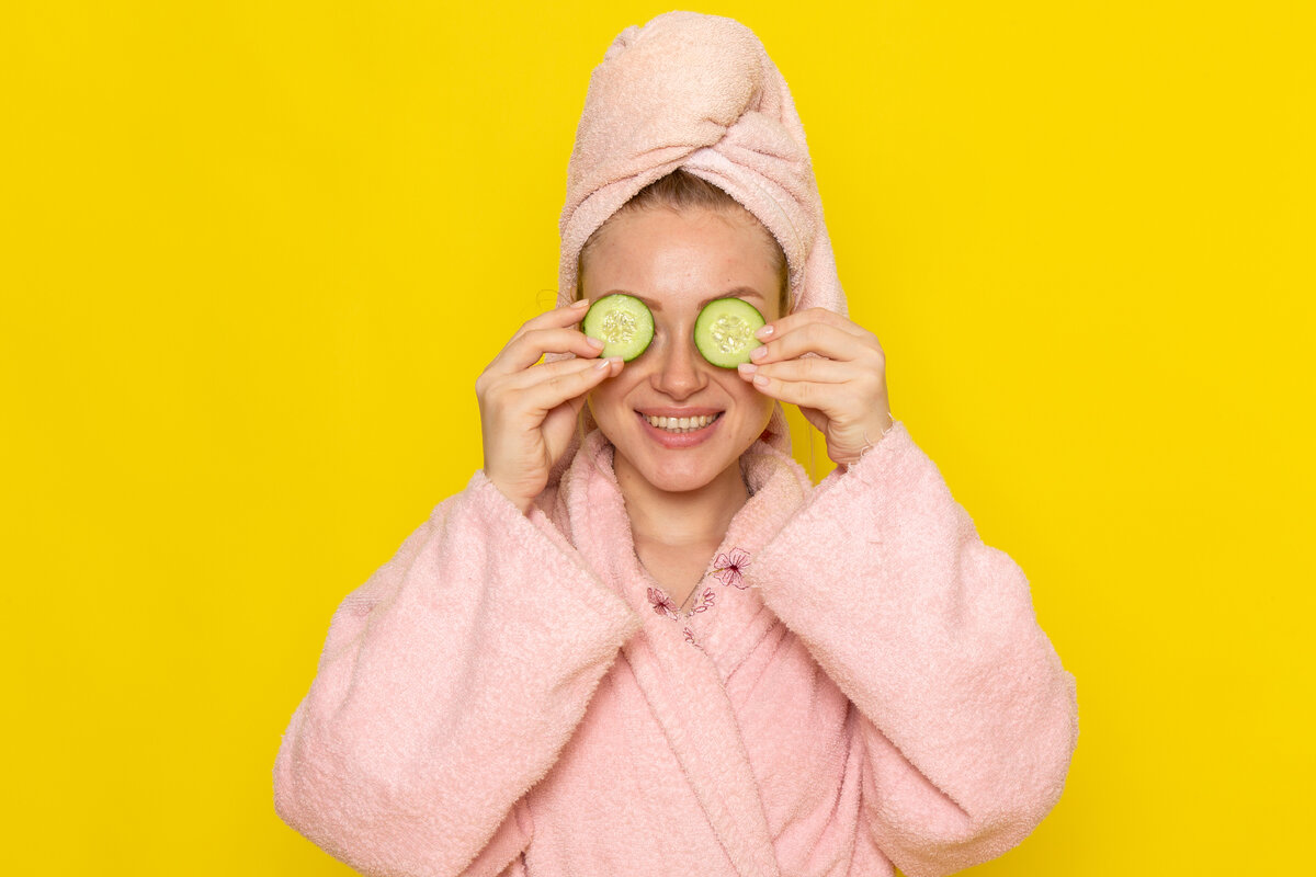     Правда ли огурцы на глазах работают? Отвечают эксперты