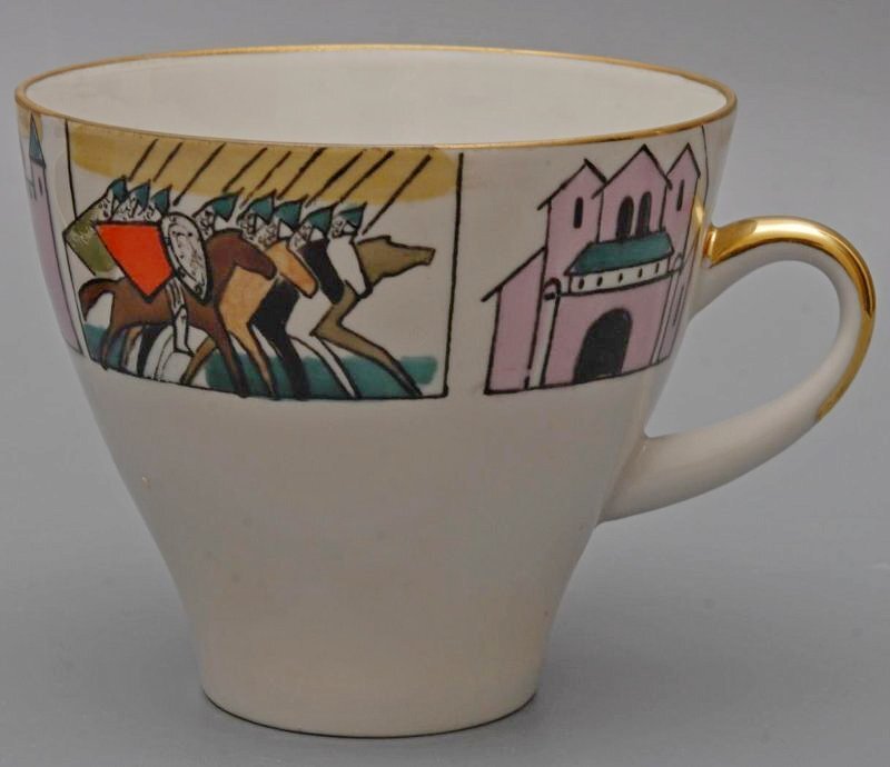 Чашка "Слово о полку Игореве". 1960-е. Листайте галерею вправо.