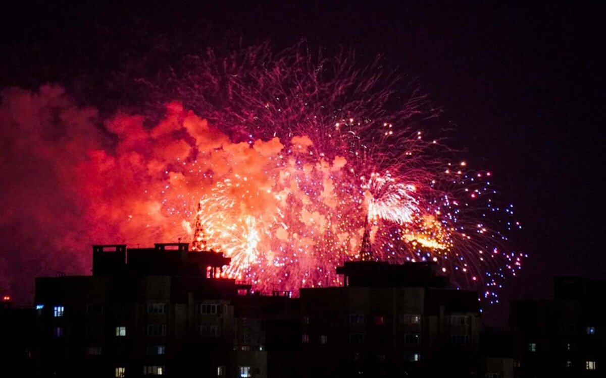 Взрыв хлопушки