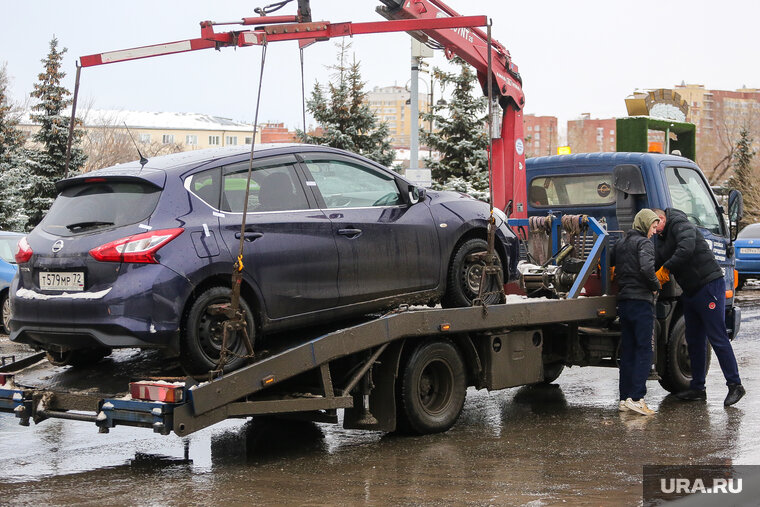    УФАС приостановило конкурс миндора по выбору эвакуаторов транспорта