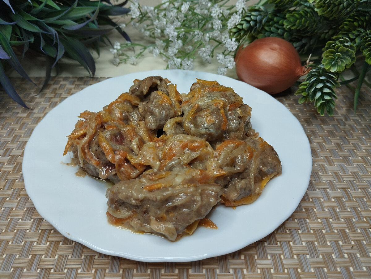 Куриная печень со сметаной и сыром в духовке