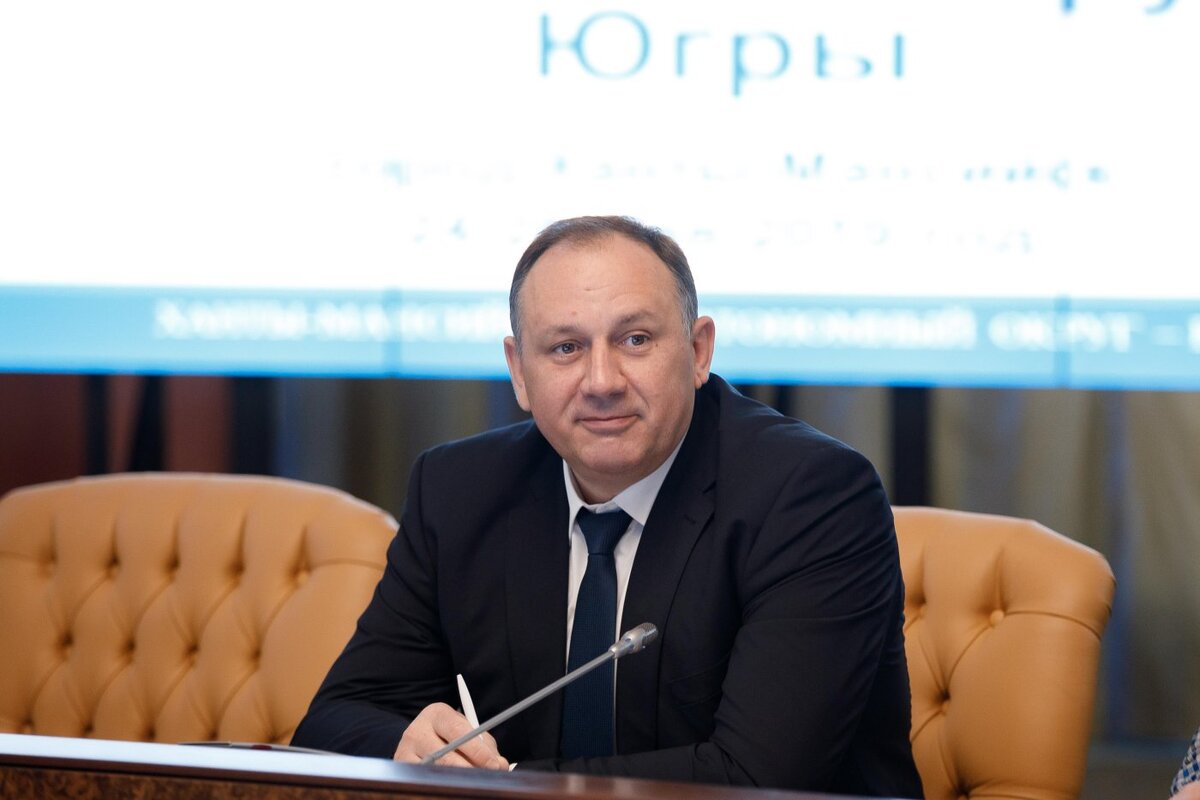    Глава Ханты-Мансийска вошел в десятку лучших мэров России