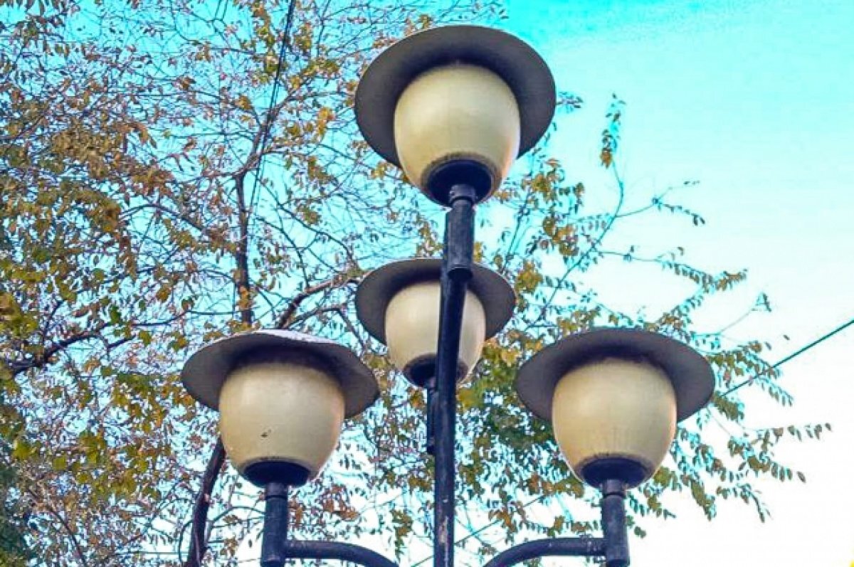    Работа уличного освещения Петербурга в 2024 году продлится на 13,5 часов