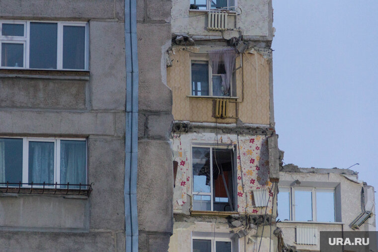    Три человека эвакуированы из дома, пострадавшего от взрыва