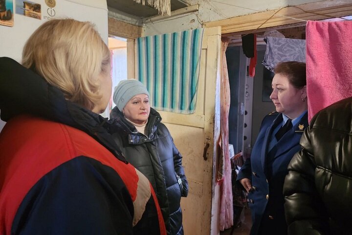 О бедственном положении жильцов дома узнали в прокуратуре. ФОТО: прокуратура Ярославской области 