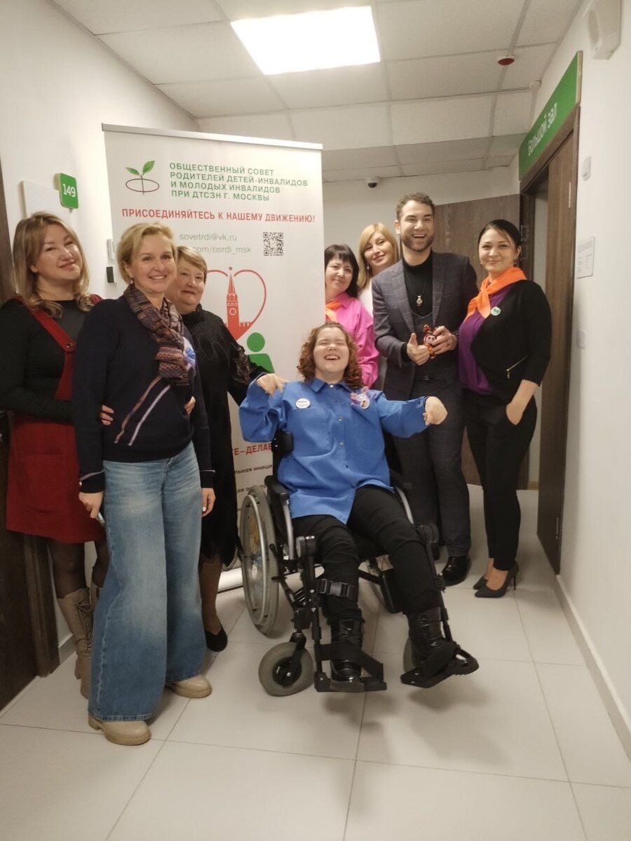 Благотворительный проект - ДоброЧудик! ВКонтакте: vk.com/dobrochudik
Looky: - https://share.looky.com/profile/dobrochudik
Телеграмм: https://t.me/dobrochudik

Это не просто мягкие игрушки-брелки, это настоящие символы добра и дружбы, созданные замечательной девушкой Лизой, которая борется с диагнозом ДЦП.
Каждый из ДоброЧудиков - это уникальный инопланетный герой со своим именем и историей, который помогает Лизе двигаться к ее мечте - научиться самостоятельно ходить. Все средства, полученные от продаж, идут на Лизину реабилитацию.
Этим проектом мы хотим показать, что, прибывая в любом состоянии можно найти своё дело.

ДоброЧудики - не просто игрушки, они символ надежды и веры в лучшее. Присоединитесь к этому удивительному миру, подарите ДоброЧудика себе или своим близким, и вместе мы сделаем этот мир чуточку добрее!
