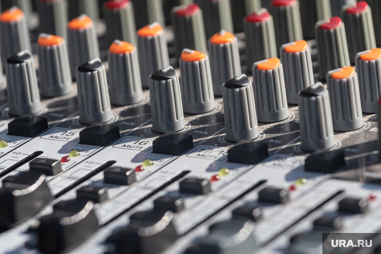    Новый трек записан совместно с рэп-исполнителем «ОсобоАккуратный»