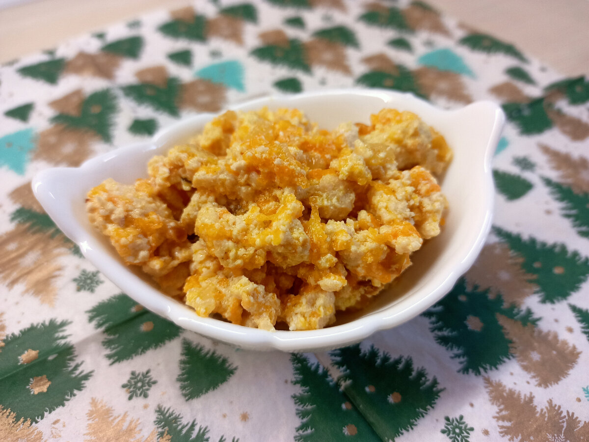 Куриная грудка в сливках с овощами