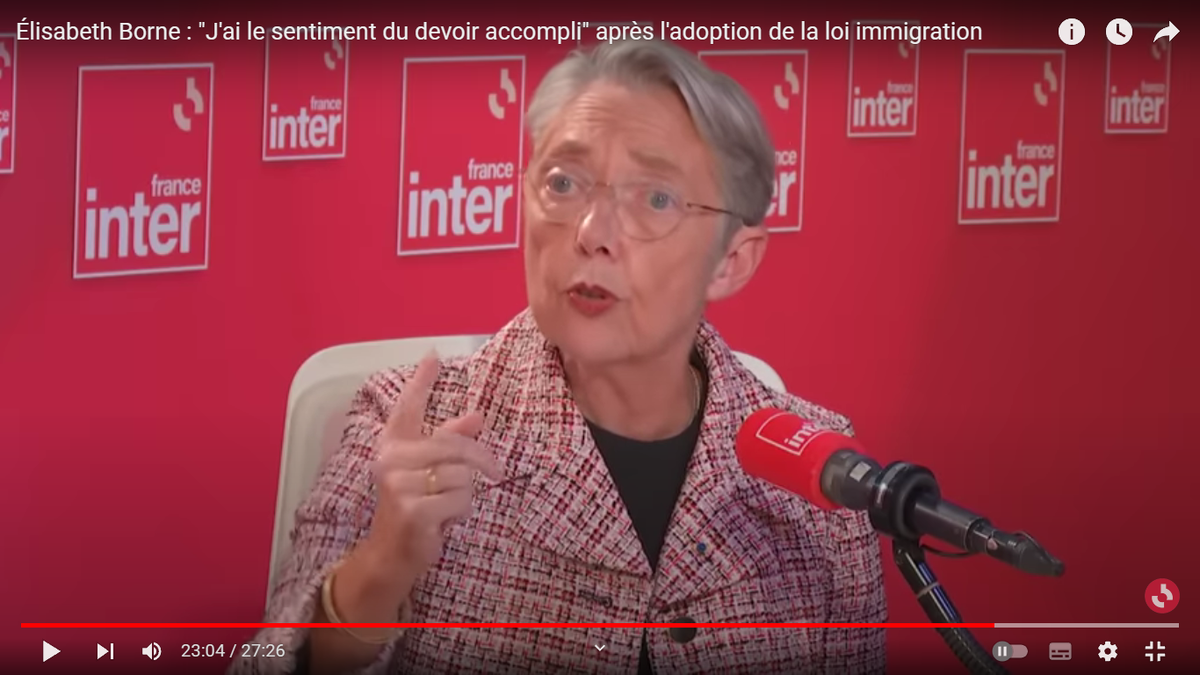 Скриншот из передачи с канала France Inter в YouTube.