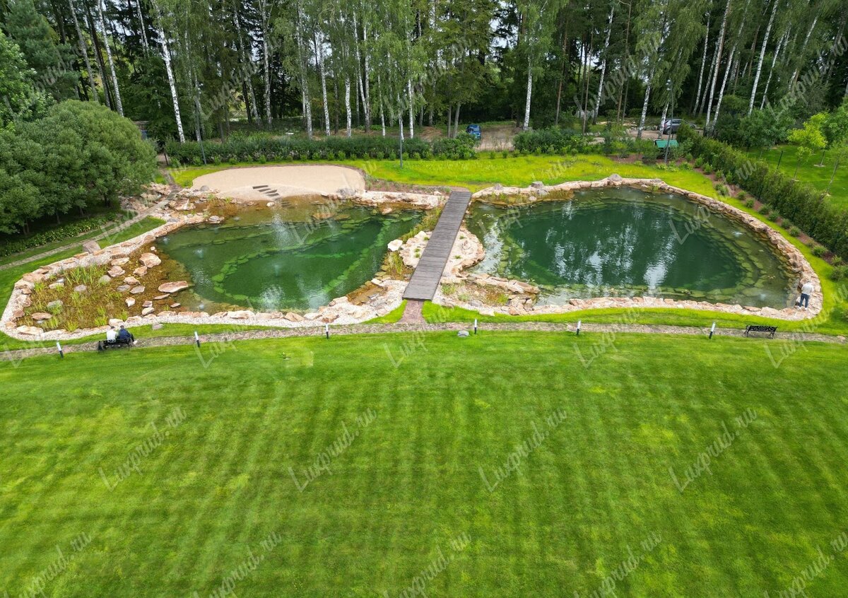 Из одной чаши пруда поливается 3 га газона