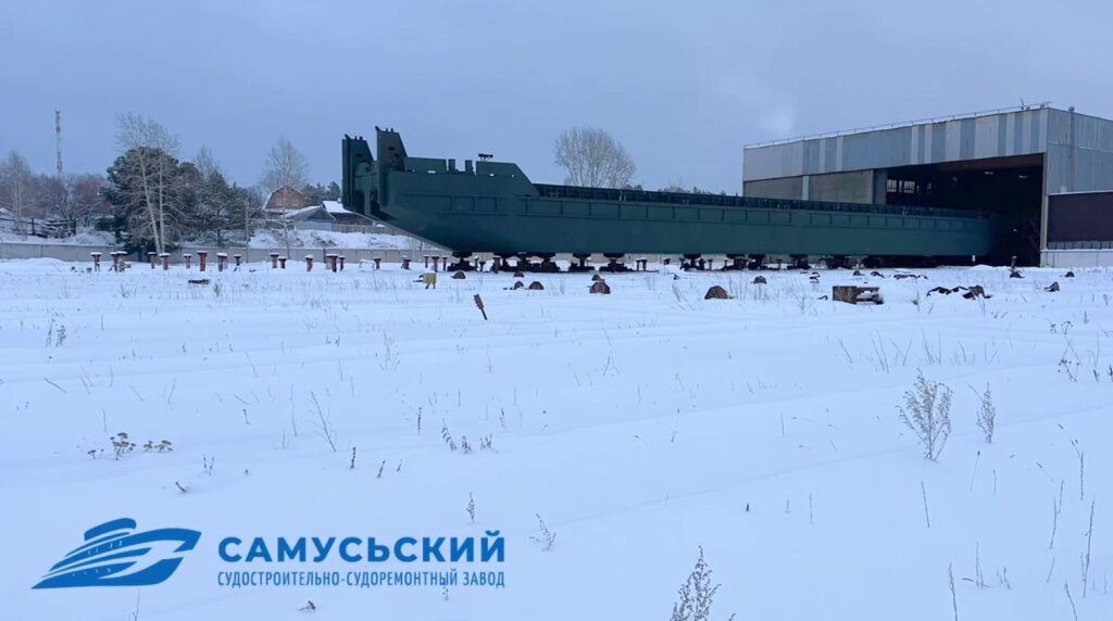 На Самусьском ССРЗ выкатили восьмую баржу проекта RDB 66.68M / Фото: "Самусьский судостроительно-судоремонтный завод", ООО  📷
